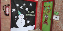 Rosalía's Christmas doors